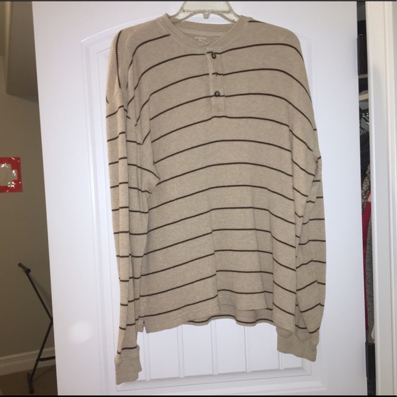 ❌❌SOLD STRIPED TAN BEACHY HENLEY LONG SLEEVE - Picture 6 of 8